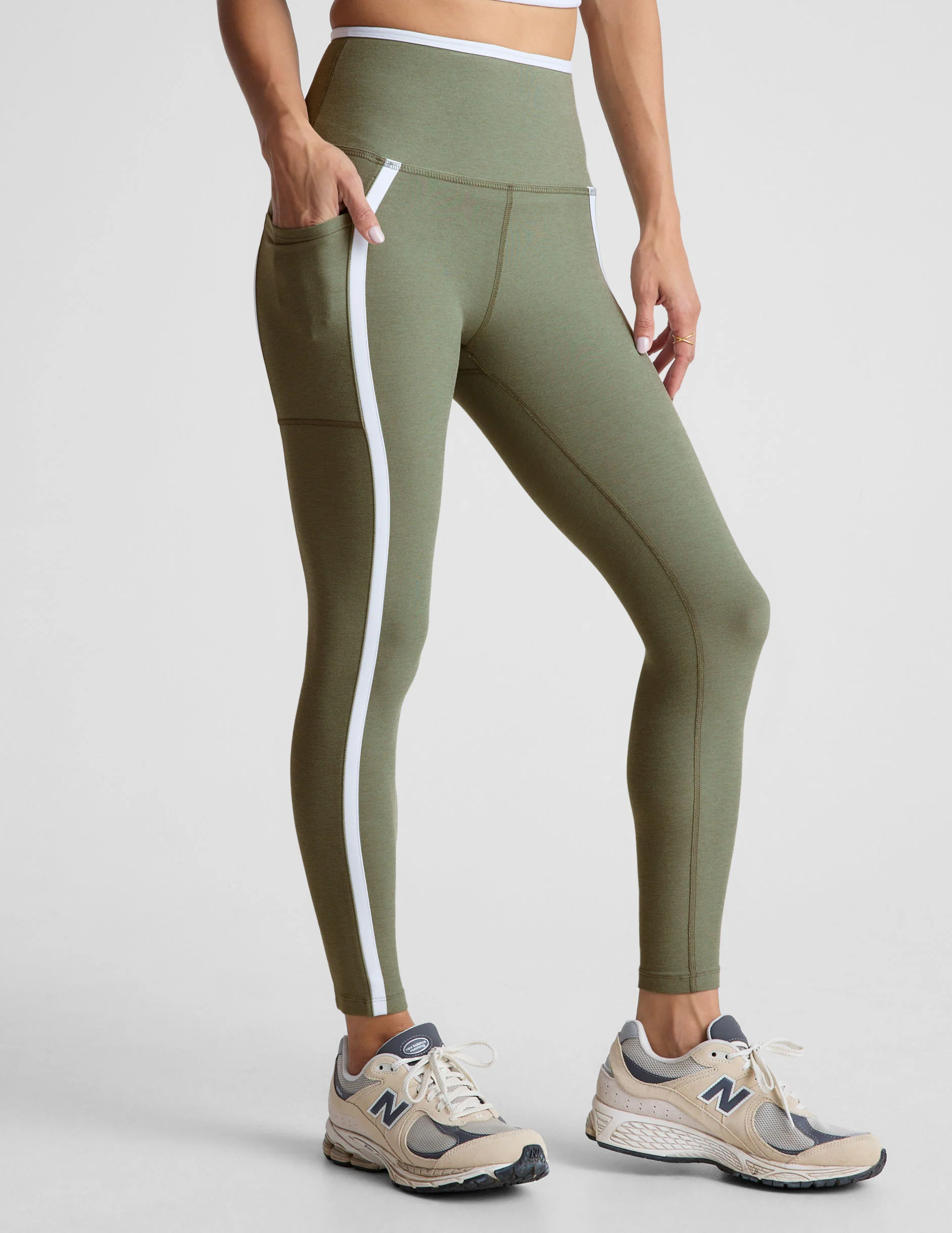 Spacedye New Moves High Waisted Midi Legging - Onhollan