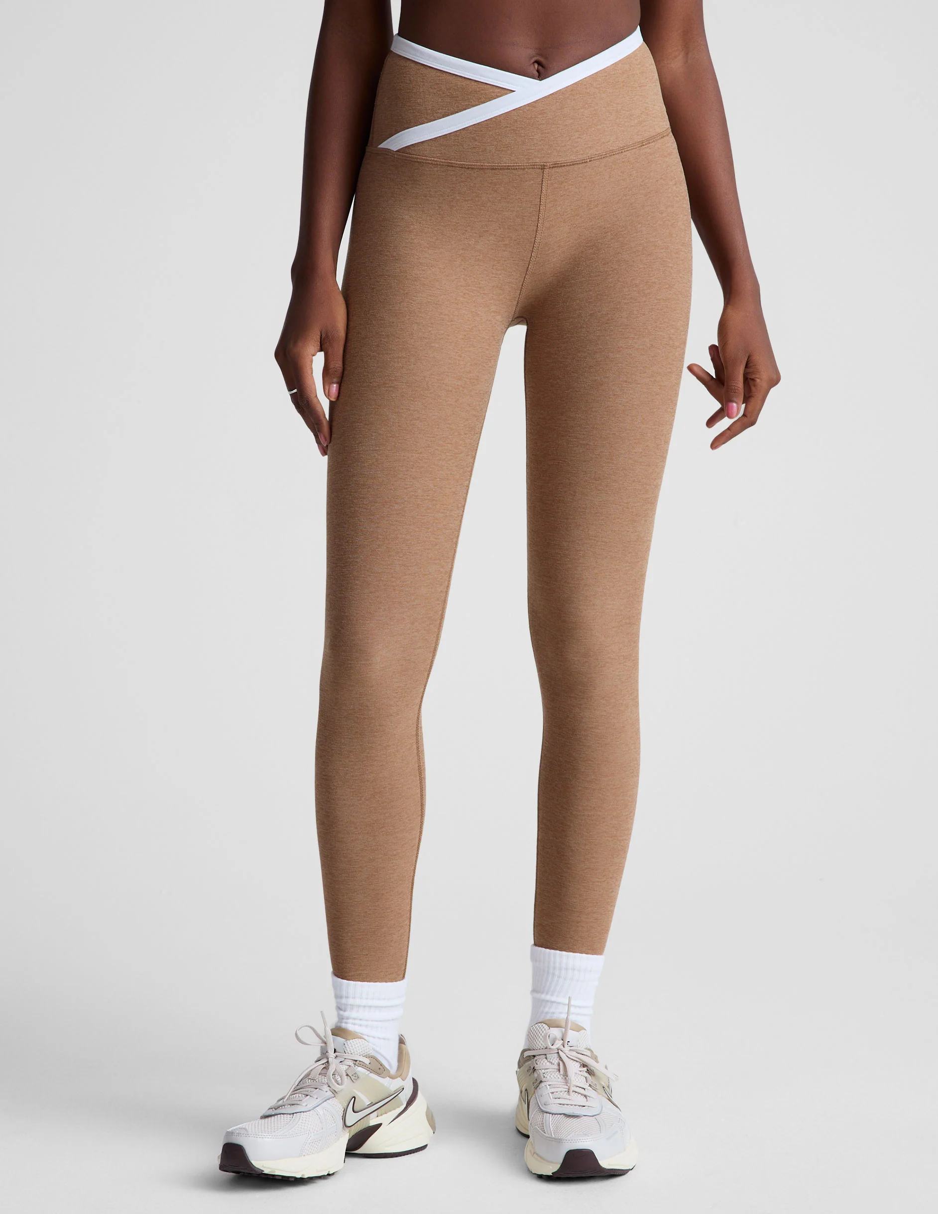 Spacedye Outlines High Waisted Midi Legging - Onhollan
