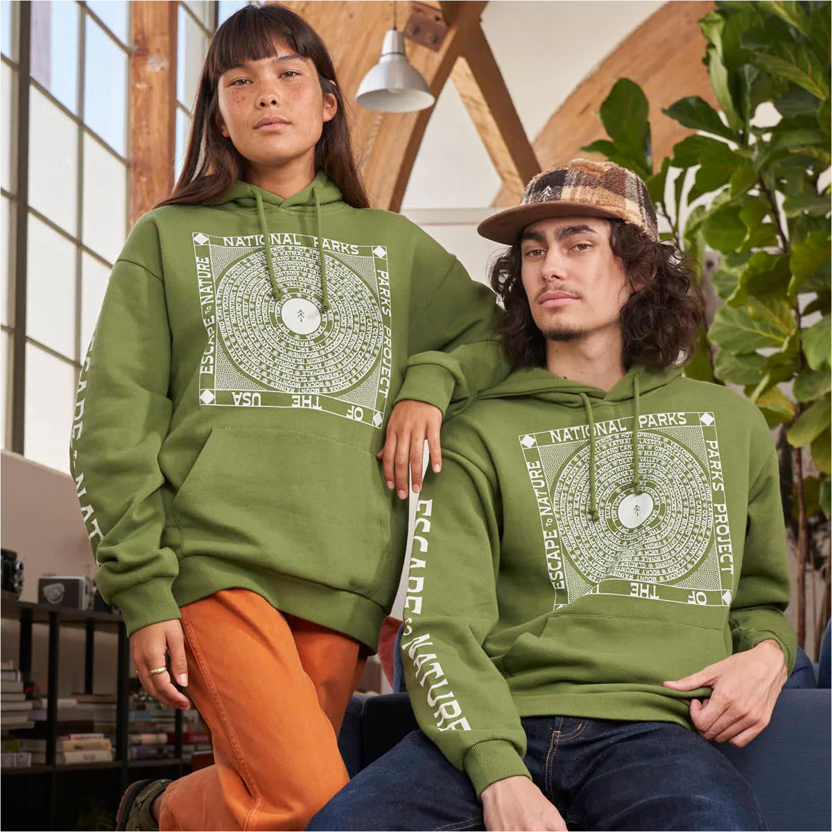 Escape to Nature Hoodie - Onhollan