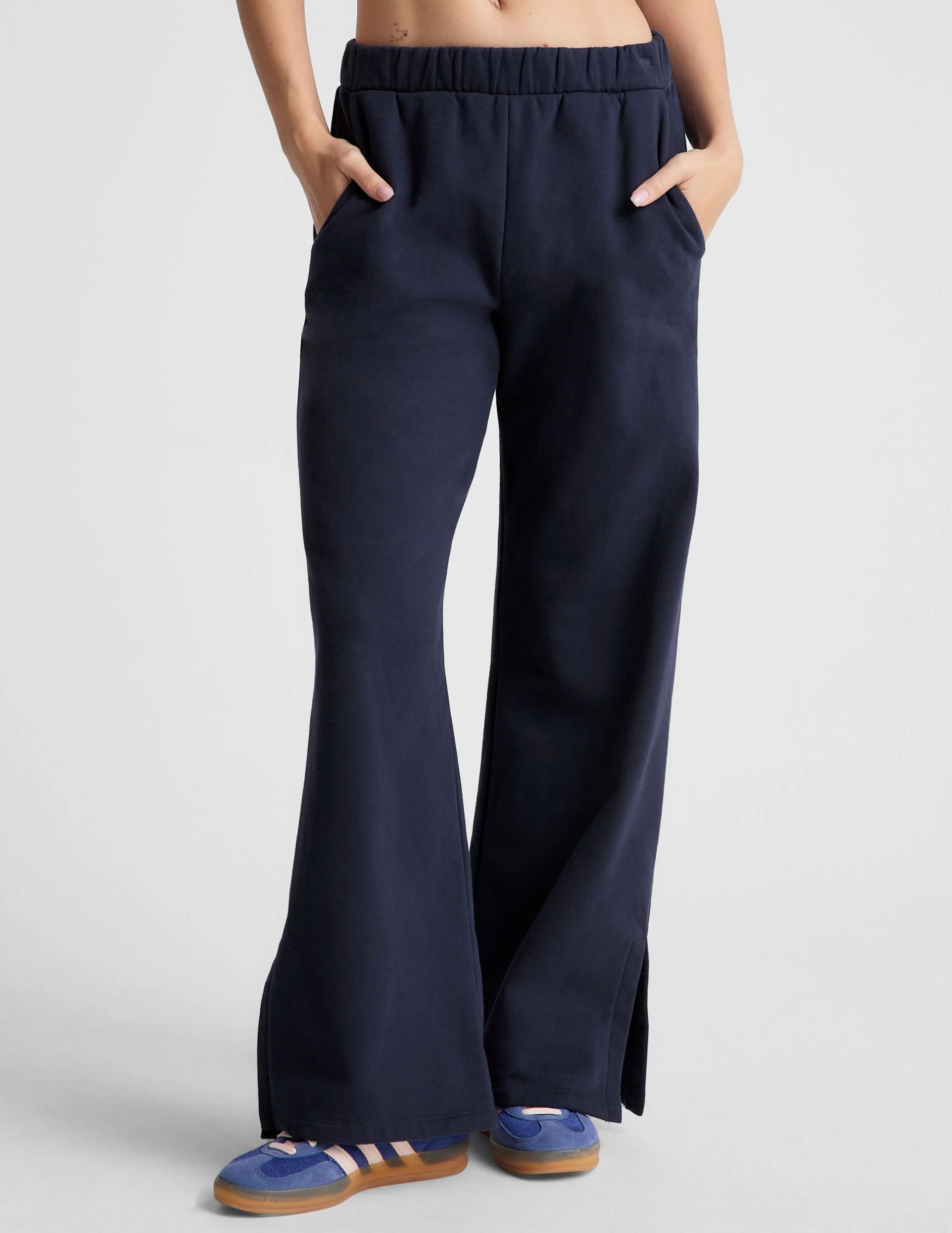 LuxeFleece Wide Leg Pant - Onhollan