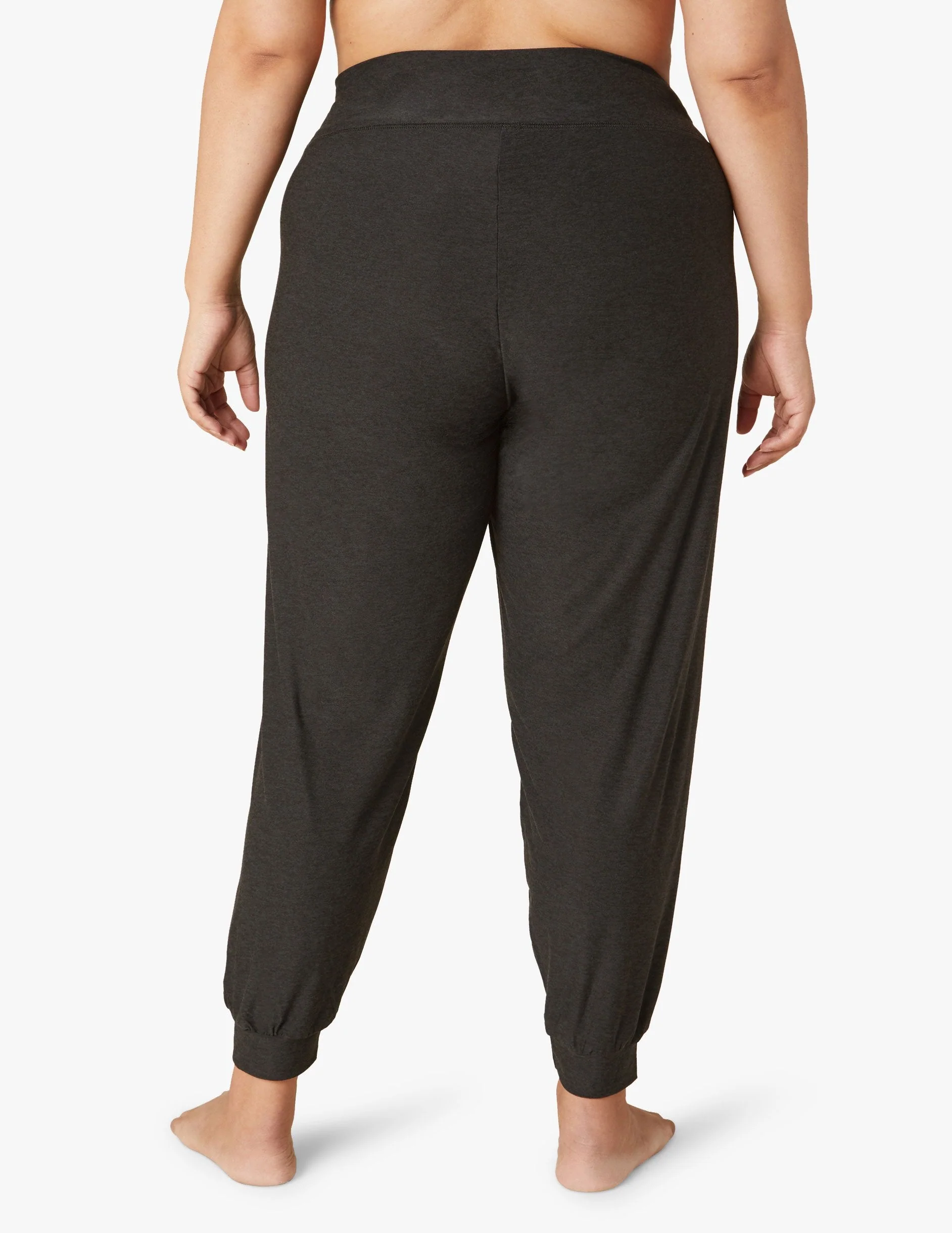 Featherweight Lounge Around Midi Jogger - Onhollan