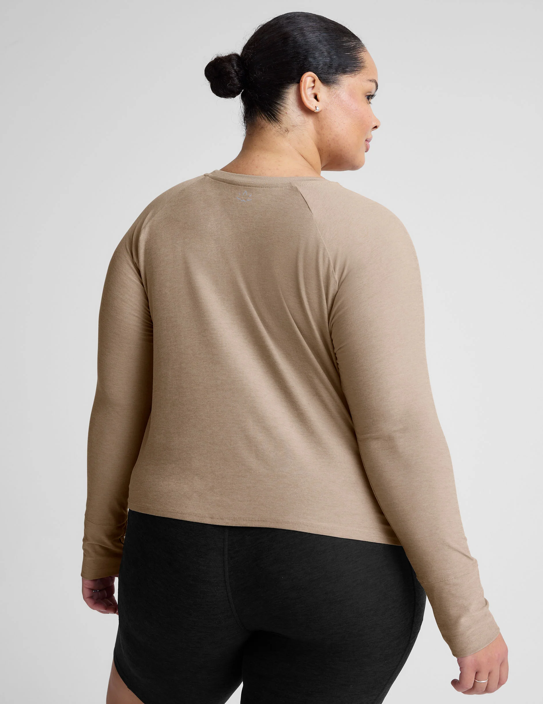 Featherweight Daydreamer Pullover - Onhollan