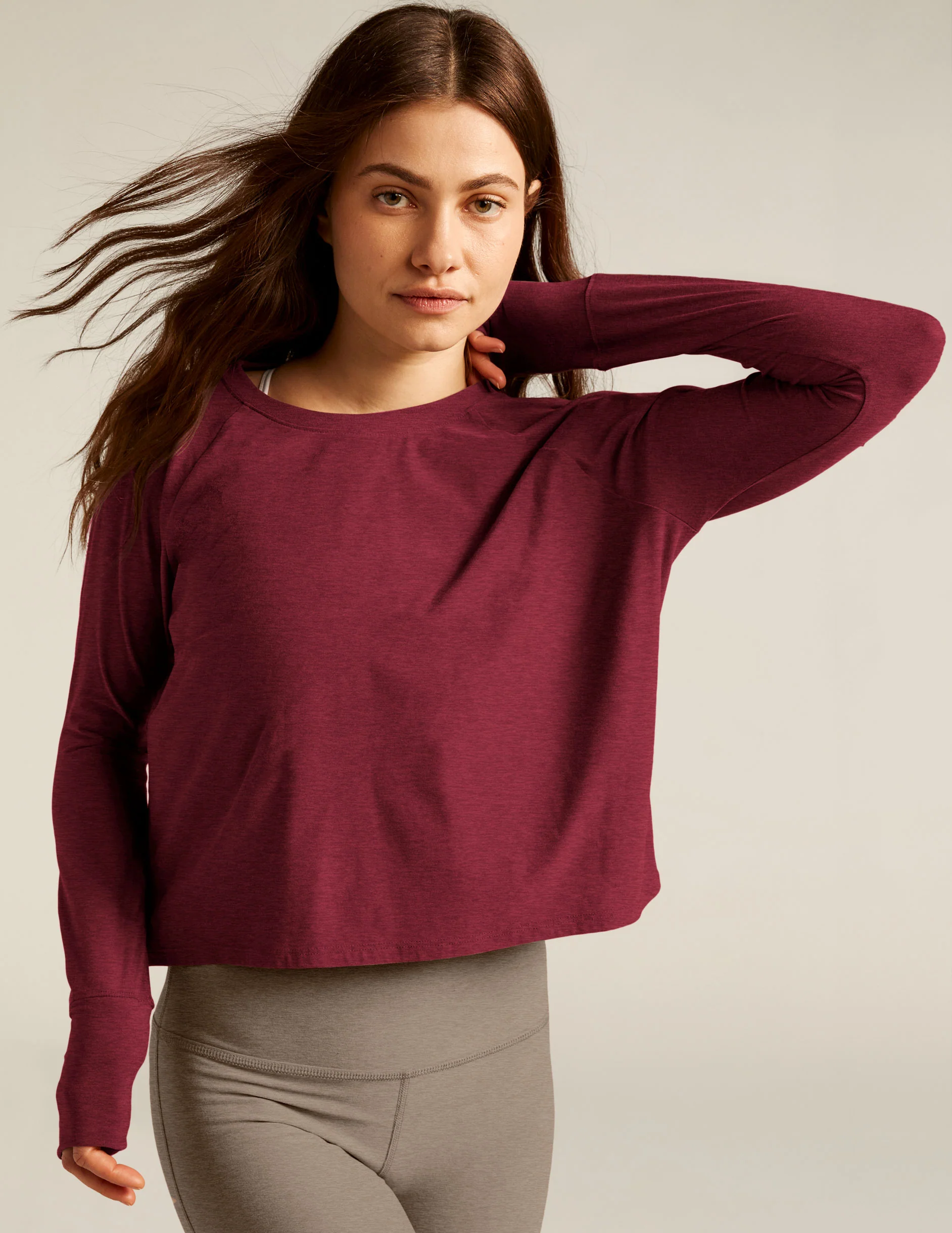 Featherweight Daydreamer Pullover - Onhollan
