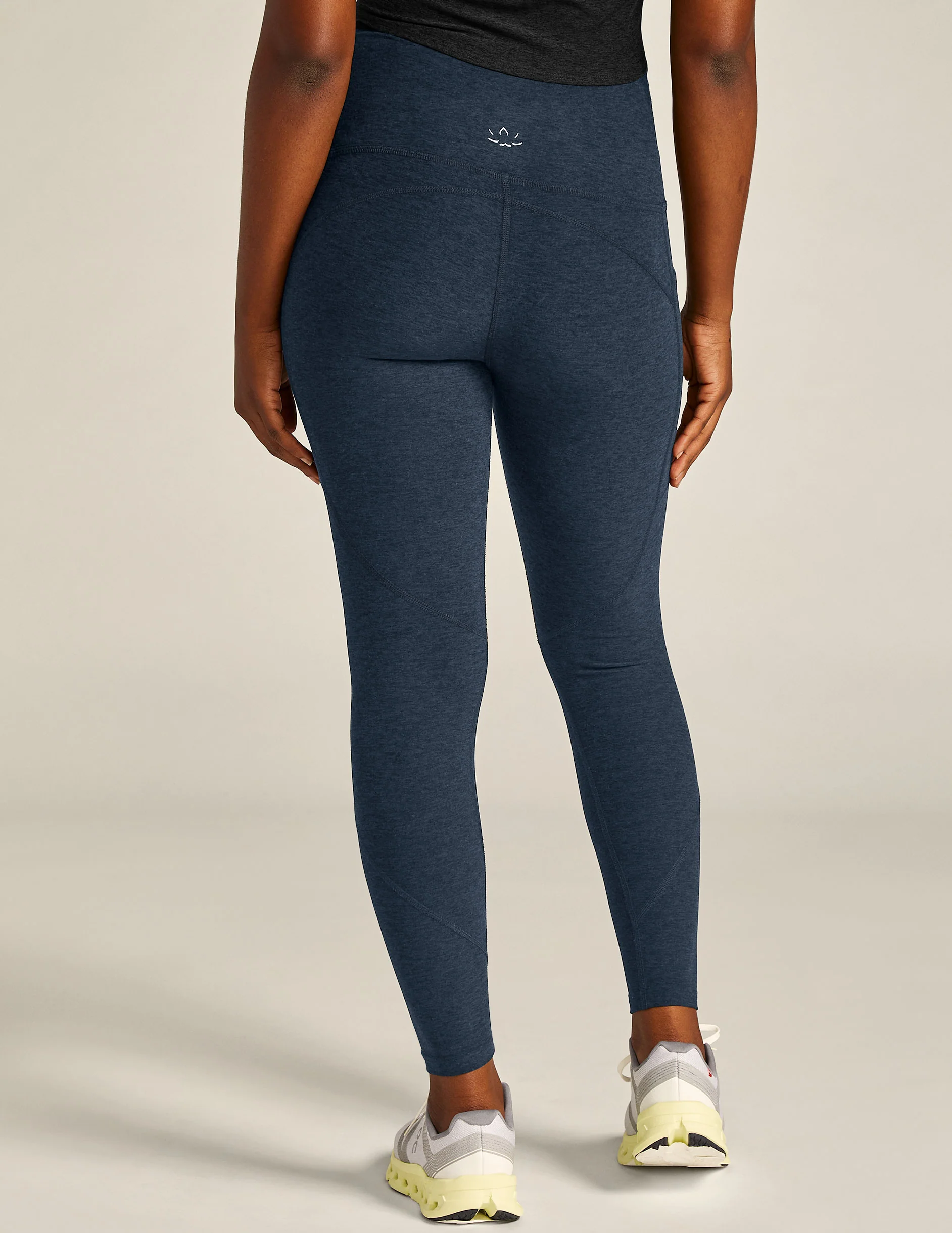 Spacedye Equipped Pocket Midi Legging - Onhollan