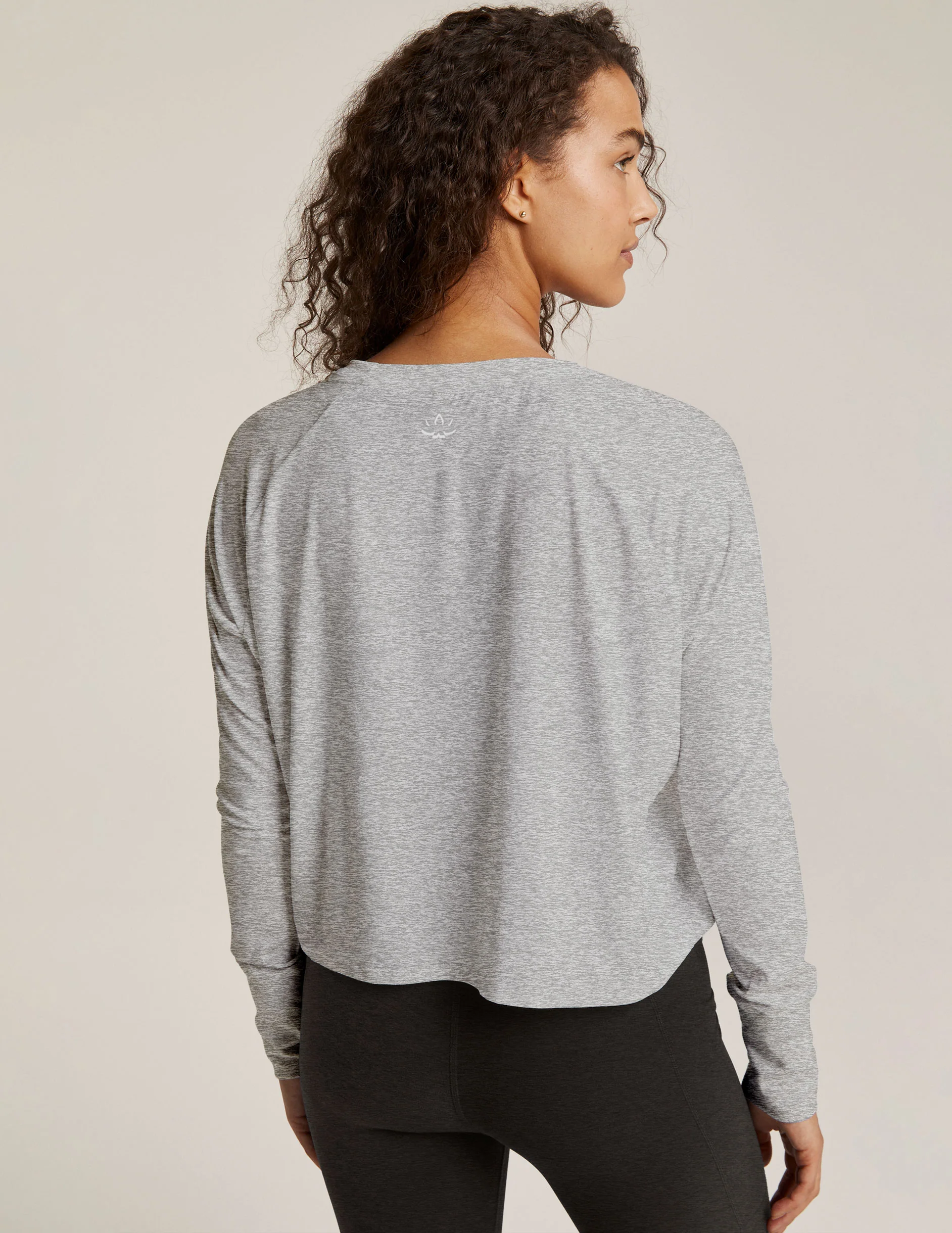 Featherweight Daydreamer Pullover - Onhollan