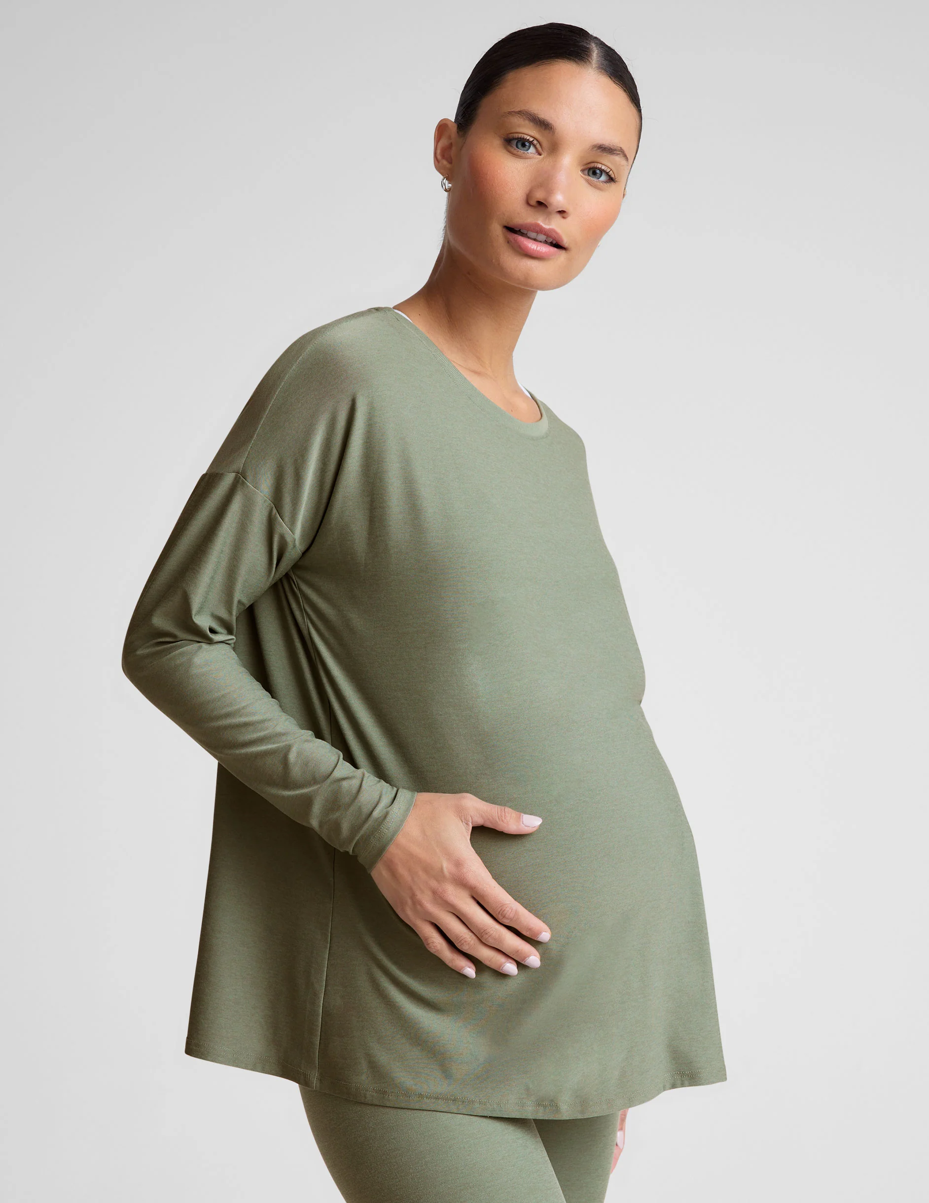 Featherweight Feels Like Home Long Sleeve Maternity Top - Onhollan