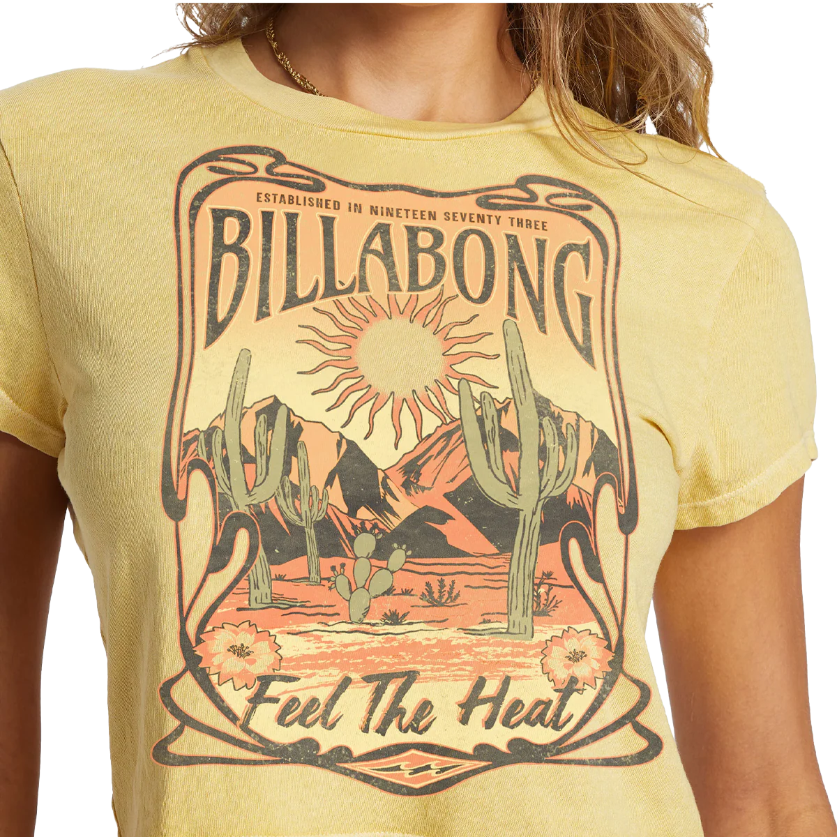 Women's Feel the Heat Tee - Onhollan