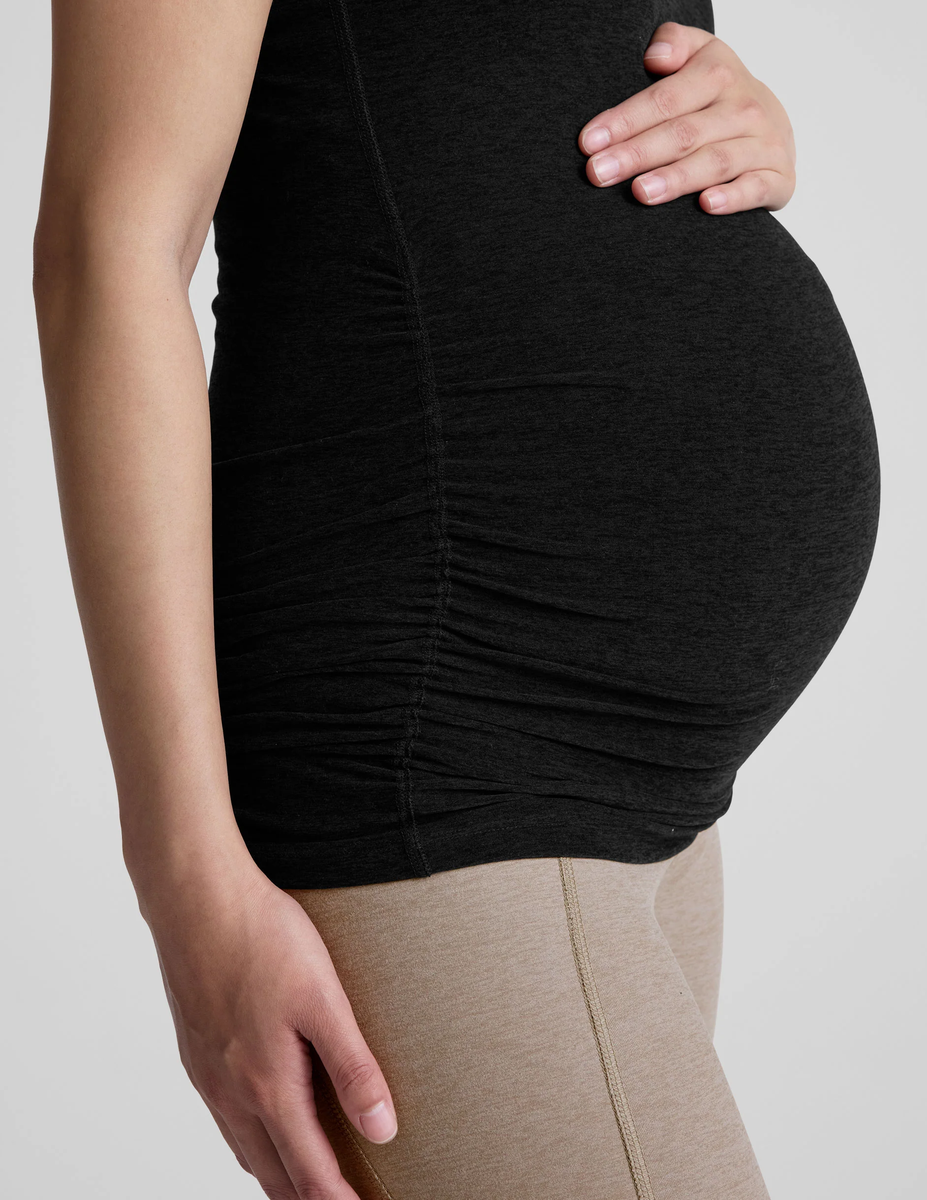 Spacedye Bases Covered Maternity Tank - Onhollan