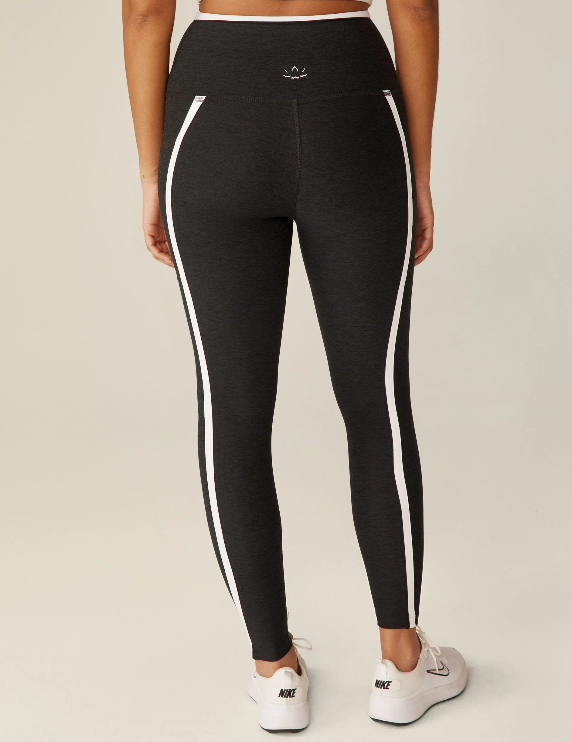 Spacedye New Moves High Waisted Midi Legging - Onhollan