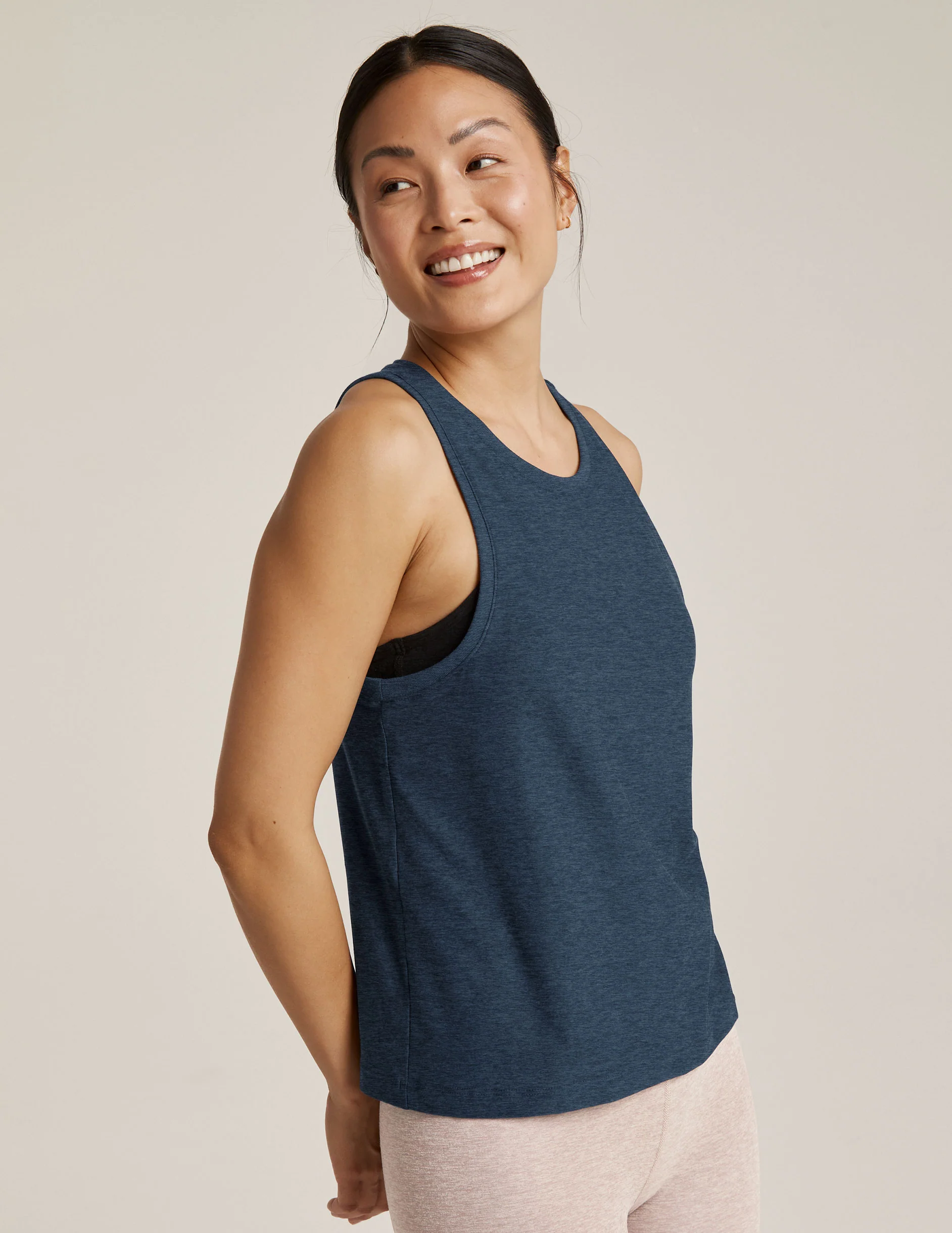 Featherweight Rebalance Tank - Onhollan