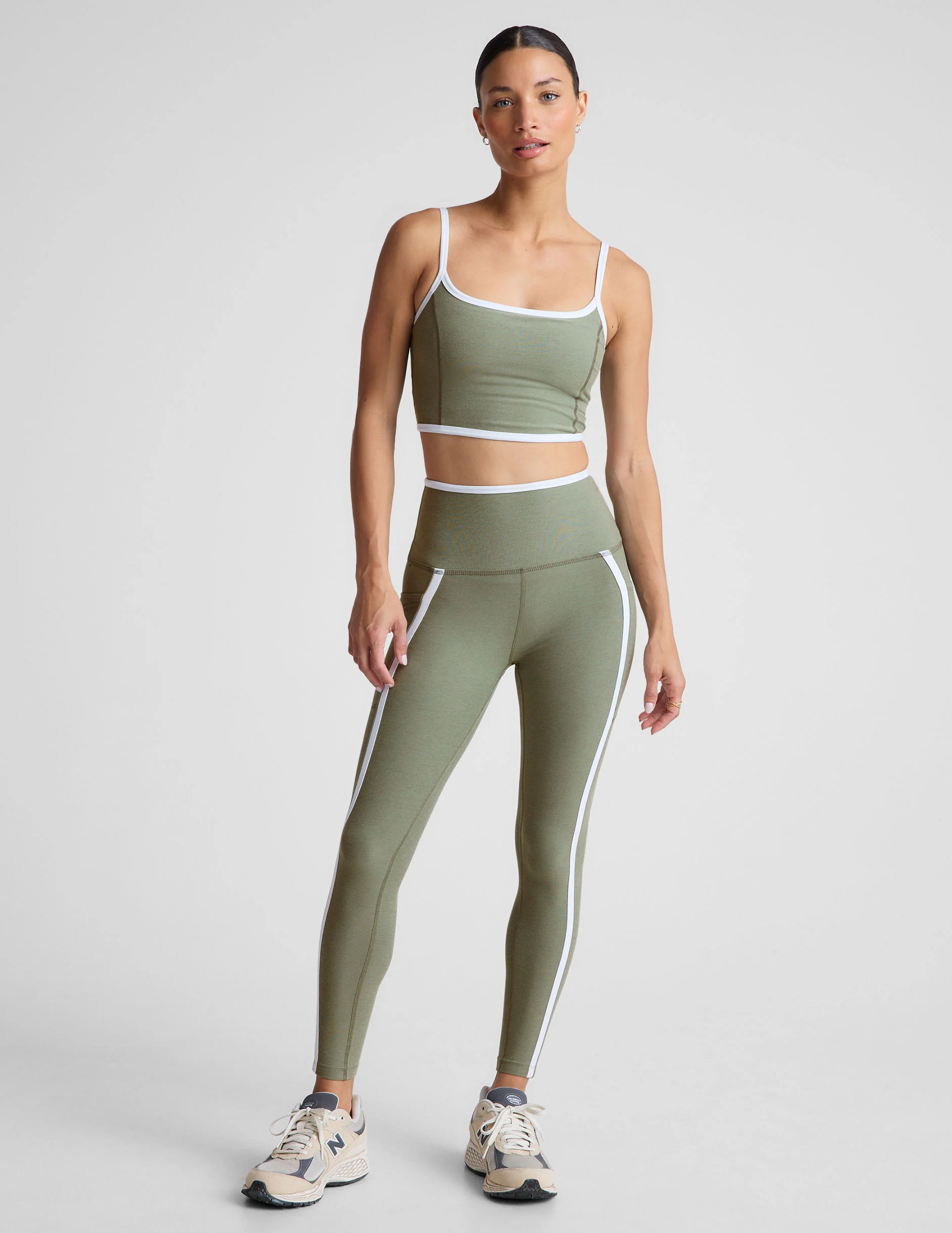 Spacedye New Moves High Cropped Tank - Onhollan